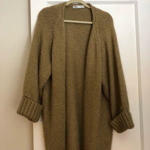 Zara Oversized Knit Cardigan